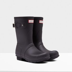 Hunter Women’s Original Short Black Boots